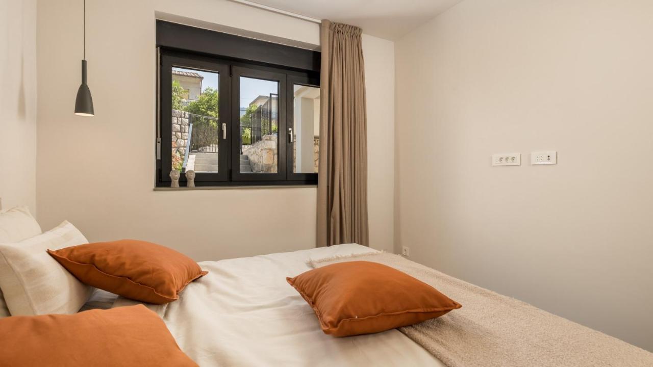 Apartments Villa Frankola With Swimming Pool Crikvenica Esterno foto