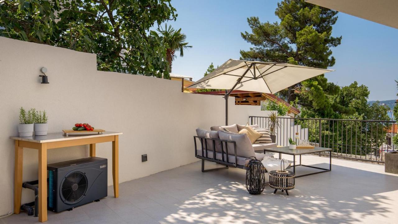 Apartments Villa Frankola With Swimming Pool Crikvenica Esterno foto